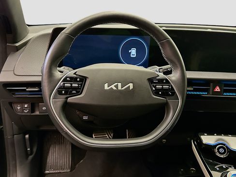 Used 2024 Kia EV6 GT-Line image 18