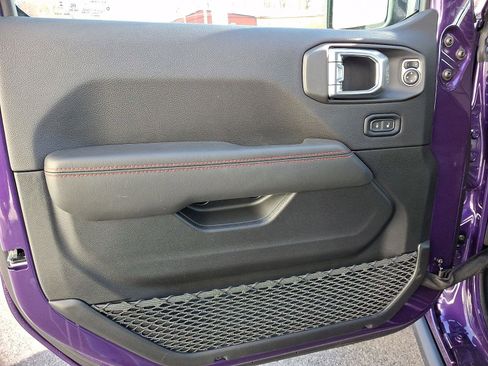 New 2026 Jeep Wrangler Unlimited Rubicon image 8