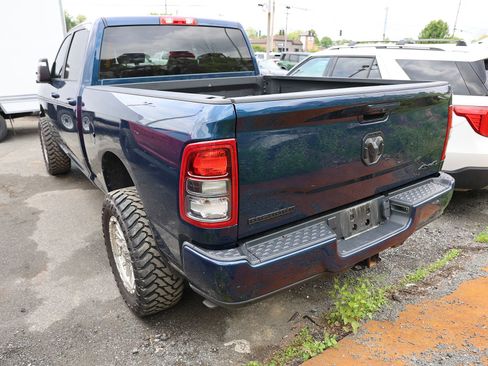 Used 2023 RAM 2500 Big Horn w/ Night Edition AWD/4WD image 4
