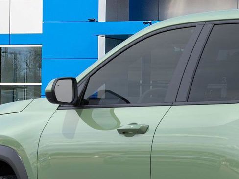 New 2026 Chevrolet Equinox LT image 32