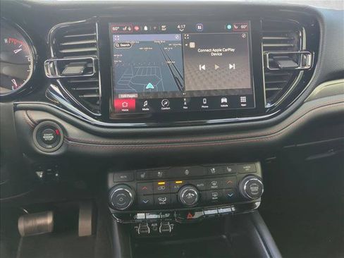 Used 2023 Dodge Durango GT RWD image 14