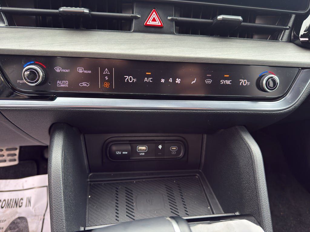 Used 2025 Kia Sportage X-Pro Prestige AWD/4WD image 19