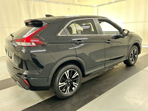 Used 2024 Mitsubishi Eclipse Cross SEL image 2