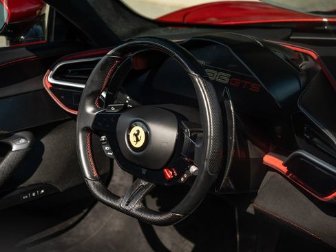 Used 2023 Ferrari 296 GTS RWD image 41