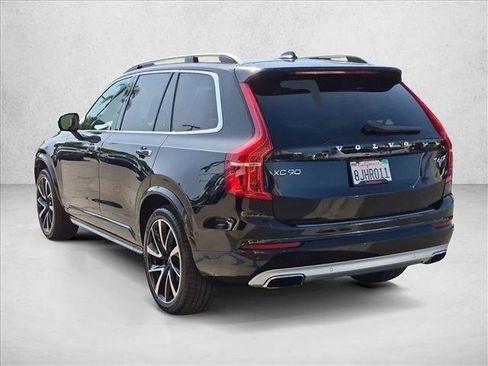 Used 2019 Volvo XC90 T6 Momentum w/ Advanced Package AWD/4WD image 8