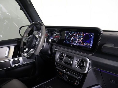 Used 2019 Mercedes-Benz G 63 AMG 4MATIC w/ Seat Comfort Package image 31