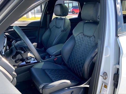 Used 2025 Audi SQ5 Premium Plus image 8