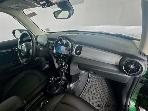 Certified 2023 MINI Cooper 2-Door Hardtop image 27