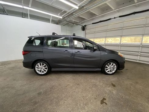 Used 2014 MAZDA MAZDA5 Touring image 7