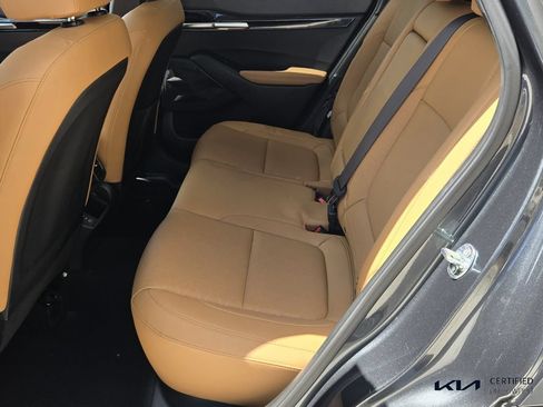 Certified 2024 Kia Seltos EX FWD image 11