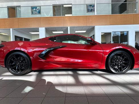 Used 2024 Chevrolet Corvette Stingray Coupe w/ 1LT image 3