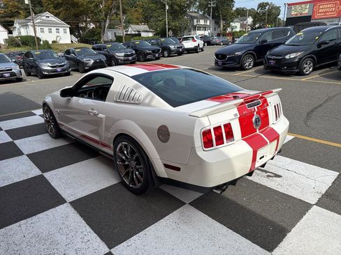 Used 2007 Ford Mustang Shelby GT500 RWD image 5