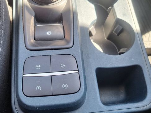 Used 2022 Ford Maverick XL FWD image 35