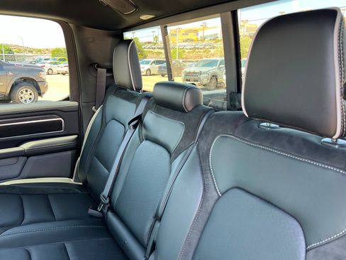 New 2026 RAM 1500 Laramie AWD/4WD image 20