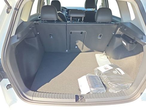 New 2025 Volkswagen Taos SEL AWD/4WD image 25