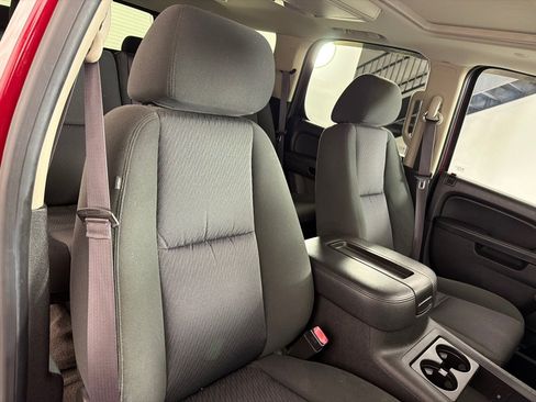 Used 2013 GMC Yukon SLE w/ Convenience Package AWD/4WD image 24