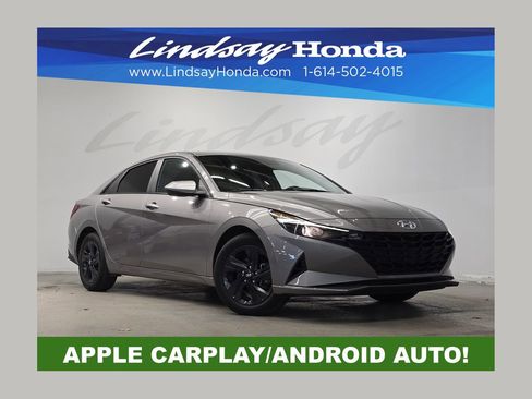Used 2023 Hyundai Elantra SEL w/ Cargo Package image 1