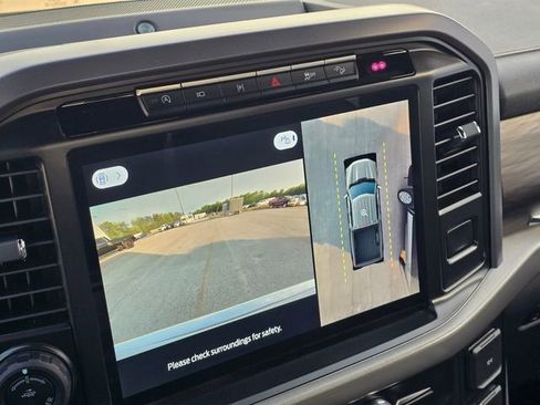 Used 2024 Ford F150 Lariat w/ FX4 Off-Road Package image 35