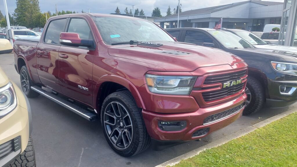 Used 2019 RAM 1500 Laramie AWD/4WD image 3