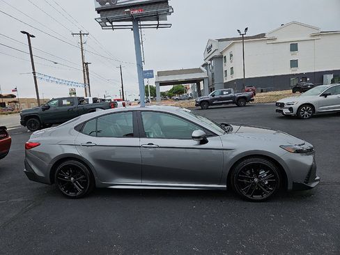 Certified 2026 Toyota Camry SE w/ Convenience Package FWD image 6