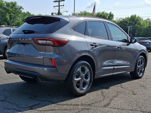 Used 2023 Ford Escape ST-Line AWD/4WD image 6