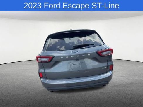 Used 2023 Ford Escape ST-Line w/ Tech Pack #1 AWD/4WD image 8
