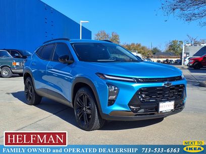 Used 2025 Chevrolet Trax ACTIV w/ Sunroof Package