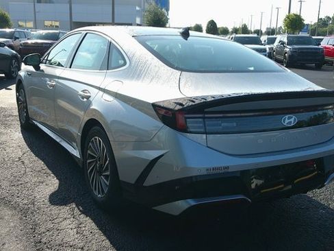 Certified 2025 Hyundai Sonata Limited image 3
