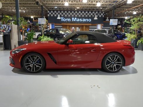 Certified 2023 BMW Z4 sDrive30i w/ Dynamic Handling Package image 11