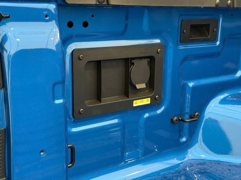 New 2025 Ford Ranger XLT w/ Chrome Accent Package image 5