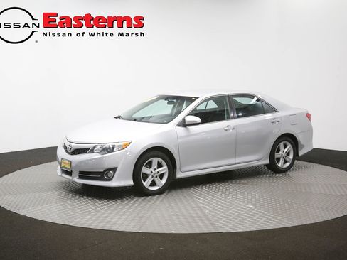 Used 2014 Toyota Camry SE FWD image 56
