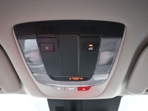 Used 2022 Kia Sorento S image 27