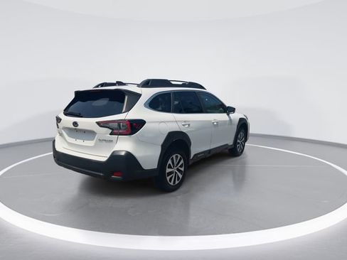 Certified 2023 Subaru Outback Premium AWD/4WD image 8
