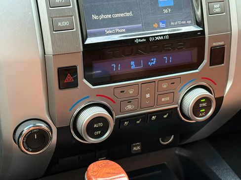 Used 2014 Toyota Tundra 1794 Edition image 29