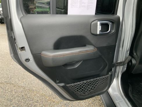 Used 2021 Jeep Gladiator Mojave AWD/4WD image 50
