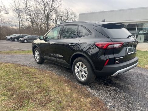 New 2026 Ford Escape Active w/ Cold Weather Package AWD/4WD image 6