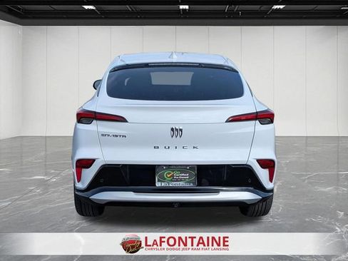 Used 2025 Buick Envista Sport Touring FWD image 4