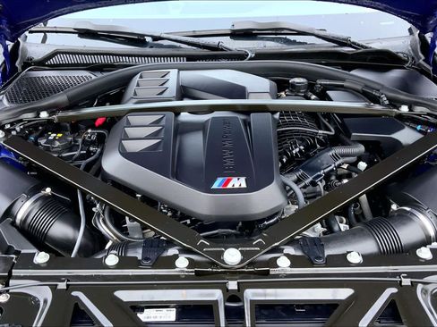 Used 2024 BMW M2 w/ Lighting Package RWD image 30
