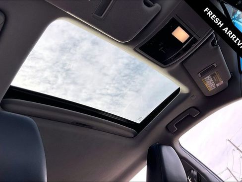 Used 2019 Lexus RX 350 AWD w/ Navigation Package image 26