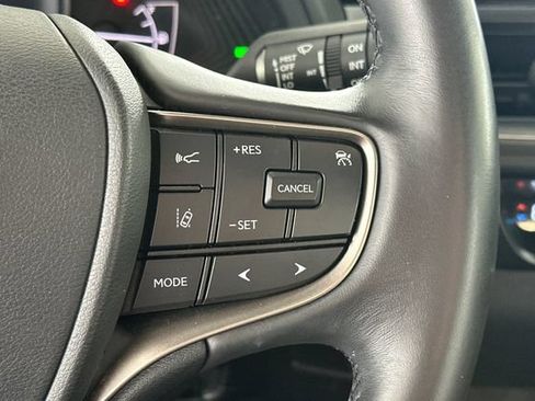 Used 2023 Lexus UX 250h FWD w/ Accessory Package (Z2) image 29
