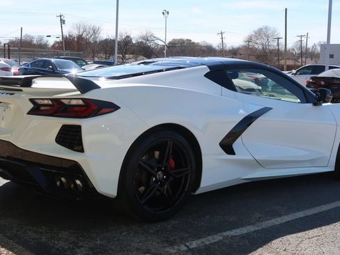 Used 2021 Chevrolet Corvette Stingray Premium Cpe w/ Battery Protection Package RWD image 15