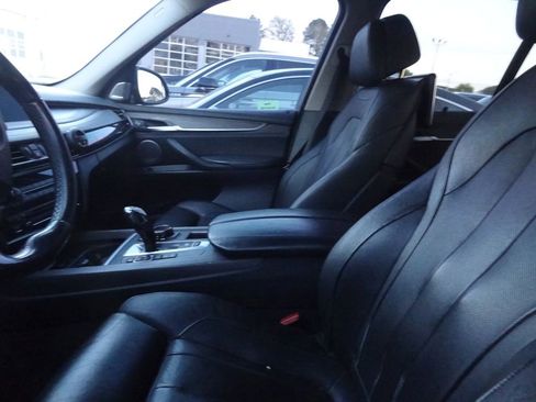 Used 2015 BMW X5 xDrive50i image 7