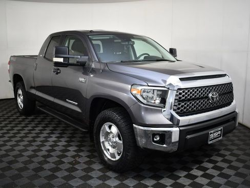 Used 2018 Toyota Tundra SR5 image 9