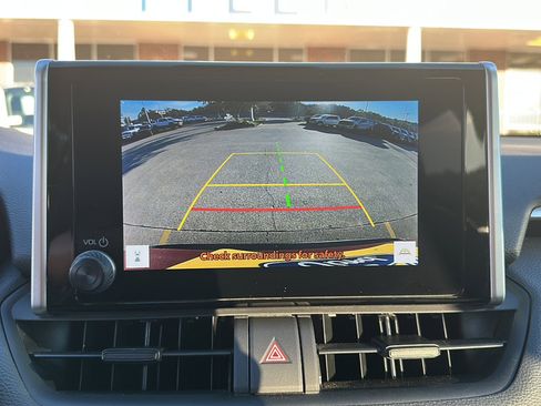 Used 2024 Toyota RAV4 XLE image 16