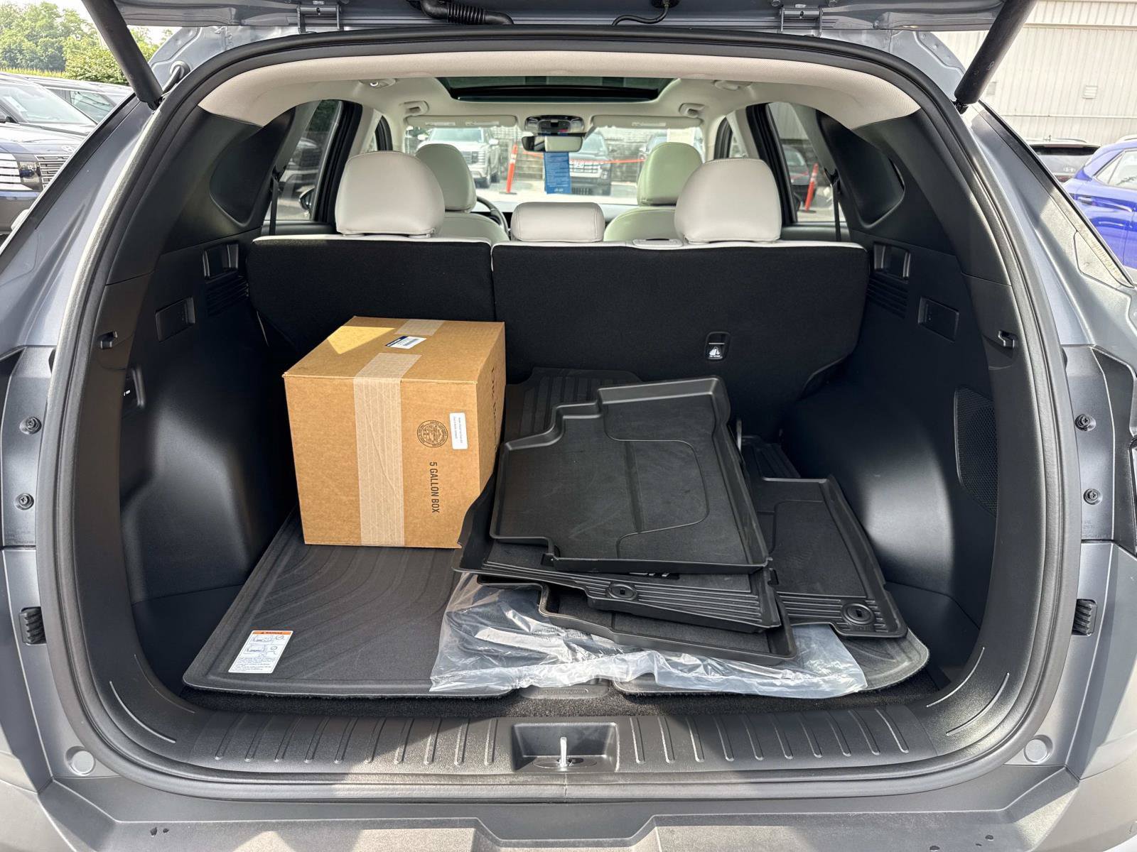 New 2026 Hyundai Tucson Limited AWD/4WD image 12