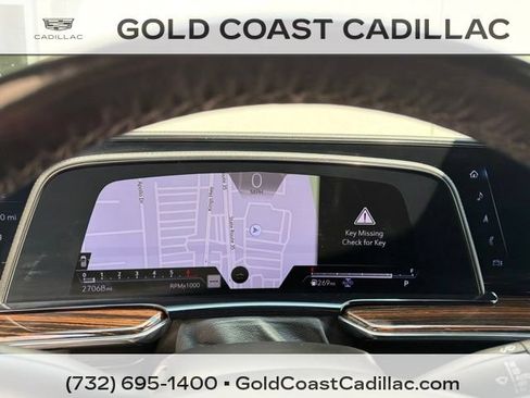 Used 2023 Cadillac Escalade Premium Luxury AWD/4WD image 26