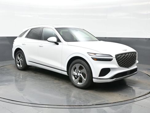 New 2026 Genesis GV70 2.5T Select image 8