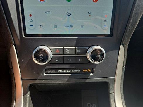 Certified 2024 Ford Edge SEL w/ Convenience Package AWD/4WD image 20