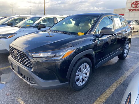 Used 2023 Toyota Corolla Cross L image 4