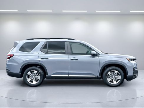 New 2026 Honda Pilot EX-L image 7
